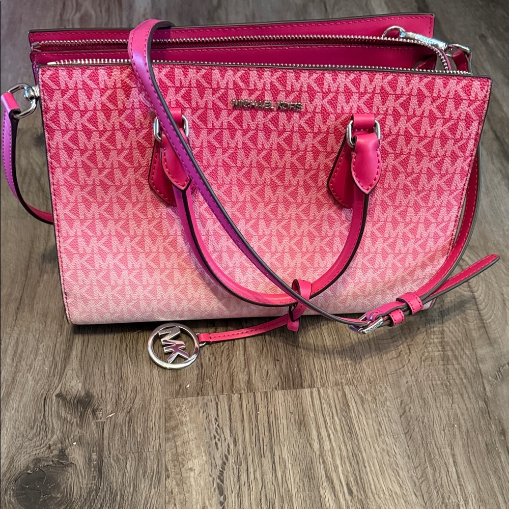 Sheila Medium Ombré Signature Logo Satchel Michael Kors